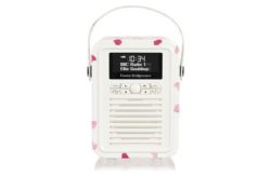 VQ Emma Bridgewater Retro Mini DAB FM Radio - Pink Hearts.
